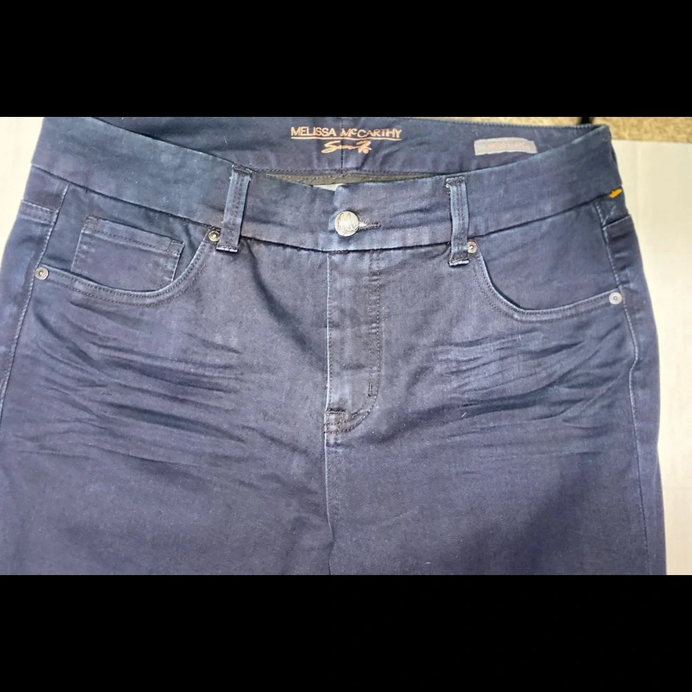 Melissa McCArthy Seven7 Dark Wash Micro Flare 70’s Inspired Jeans Size 16 W - Picture 7 of 16